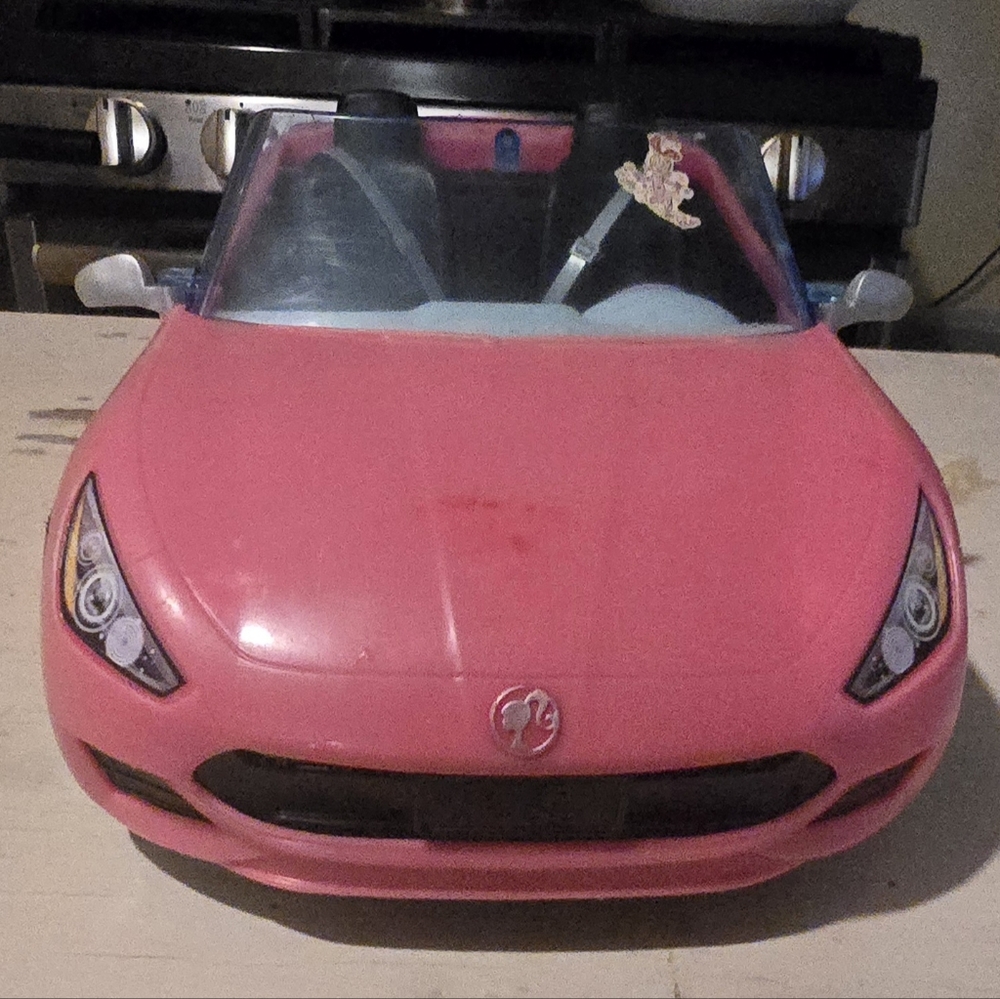Barbie Doll Pink Convertible Toy Car       Low Milage!